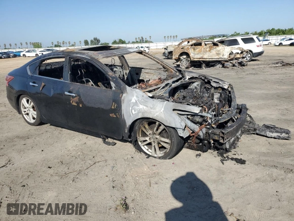 2013 Nissan Altima SV z VIN 1N4BL3AP8DC154513, wystawiony jako Copart lot #55636145 z przebiegiem Nie podano mil oraz Nie do naprawy • Non repairable. Historia ofert i sprzedaży dostępna na DreamBid. Obrazek 4.