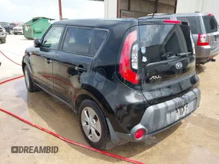 2014 Kia Soul with VIN KNDJN2A22E7004308, listed as a IAAI auction lot 42035335 with 1 mi miles. Bid and sale history available at carsss.com. Image 3.