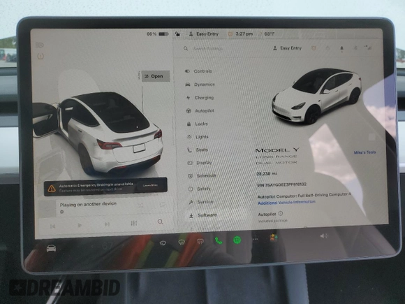 2023 Tesla Model Y Long Range z VIN 7SAYGDEE3PF916132, wystawiony jako Copart lot #51645625 z przebiegiem 28 238 mil mil oraz Szkoda całkowita • Salvage title. Historia ofert i sprzedaży dostępna na DreamBid. Obrazek 9.