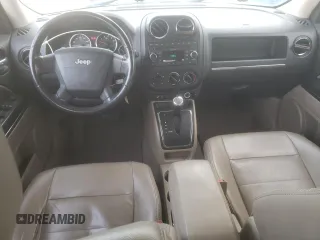 2009 Jeep Patriot z VIN 1J8FF48B39D208118, wystawiony jako Copart lot #81838154 z przebiegiem 182 457 mil mil oraz Szkoda całkowita • Salvage title. Historia ofert i sprzedaży dostępna na DreamBid. Obrazek 8.