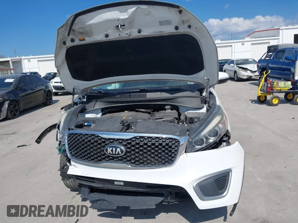 2018 Kia Sorento LX with VIN 5XYPG4A50JG350705, listed as a IAAI auction lot 41537305 with 82,346 mi miles and . Bid and sale history available at DreamBid. Image 13.