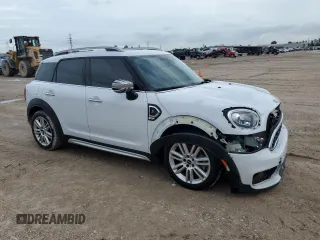 2020 MINI Countryman Cooper S with VIN WMZYW7C03L3L43586, listed as a Copart auction lot 64841424 with 42,940 mi miles and Non Repairable. Bid and sale history available at carsss.com. Image 4.
