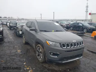 2019 Jeep Compass Limited with VIN 3C4NJCCB8KT793507, listed as a IAAI auction lot 41610732 with 114,794 mi miles. Bid and sale history available at carsss.com. Image 1.