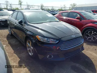 2013 Ford Fusion SE with VIN 3FA6P0HR5DR340247, listed as a IAAI auction lot 42105975 with 166,282 mi miles. Bid and sale history available at carsss.com. Image 1.