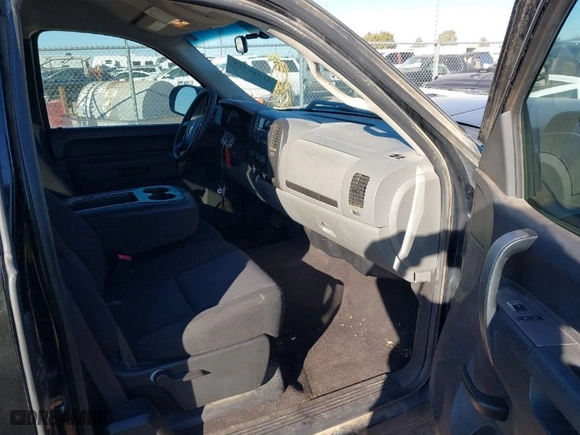 2011 Chevrolet Silverado 1500 LS with VIN 1GCRCREA7BZ374382, listed as a IAAI auction lot 41316329 with 146,383 mi miles. Bid and sale history available at carsss.com. Image 5.