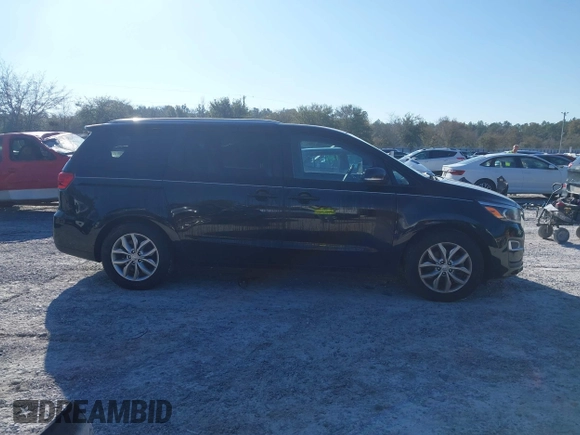 2019 Kia Sedona LX with VIN KNDMB5C1XK6537049, listed as a IAAI auction lot 41777727 with 86,987 mi miles. Bid and sale history available at carsss.com. Image 13.