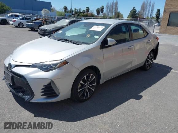 2019 Toyota Corolla L z VIN 5YFBURHE8KP882089, wystawiony jako IAAI lot #39545437 z przebiegiem 117 129 mil mil oraz . Historia ofert i sprzedaży dostępna na DreamBid. Obrazek 2.