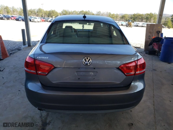 2013 Volkswagen Passat SE w/Sunroof with VIN 1VWBH7A33DC079443, listed as a Copart auction lot 43699995 with 88,620 mi miles and Salvage Title. Bid and sale history available at carsss.com. Image 6.