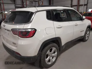 2017 Jeep Compass Latitude with VIN 3C4NJDBB0HT692722, listed as a IAAI auction lot 41776740 with 132,271 mi miles and . Bid and sale history available at DreamBid. Image 4.