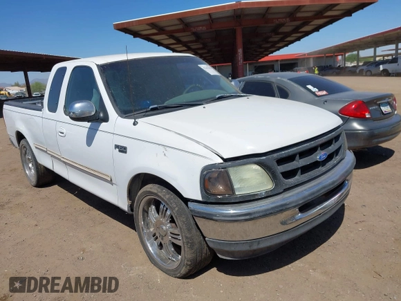 1997 Ford F-150 with VIN 1FTDX1764VKB98042, listed as a IAAI auction lot 42442450 with 203,620 mi miles and . Bid and sale history available at DreamBid. Image 1.