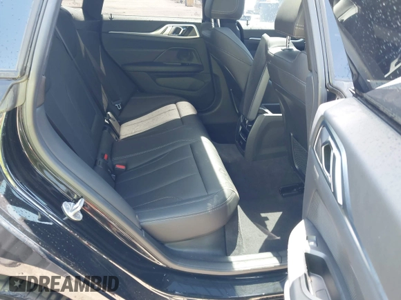 2023 BMW 4 Series 430i z VIN WBA63AV01PFP57025, wystawiony jako IAAI lot #42101068 z przebiegiem 28 514 mil mil oraz . Historia ofert i sprzedaży dostępna na DreamBid. Obrazek 8.