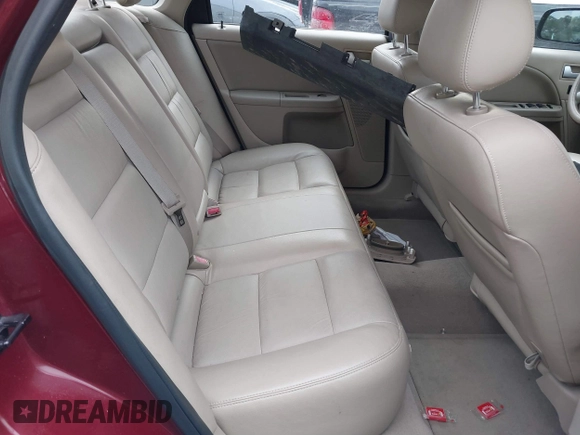 2005 Ford Five Hundred Limited with VIN 1FAFP25155G129701, listed as a IAAI auction lot 41402097 with 86,264 mi miles. Bid and sale history available at carsss.com. Image 8.