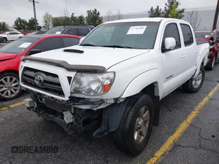2009 Toyota Tacoma PreRunner with VIN 3TMJU62NX9M078106, listed as a IAAI auction lot 41768489 with 83,360 mi miles. Bid and sale history available at carsss.com. Image 22.