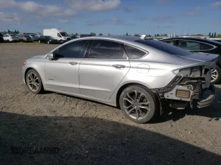 2019 Ford Fusion Titanium z VIN 3FA6P0RU5KR217242, wystawiony jako Copart lot #51985955 z przebiegiem 95 220 mil mil oraz Szkoda całkowita • Salvage title. Historia ofert i sprzedaży dostępna na DreamBid. Obrazek 2.