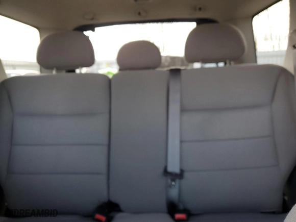 2005 Ford Escape XLT with VIN 1FMYU93195KD73674, listed as a Copart auction lot 51586545 with 142,572 mi miles and Clean Title. Bid and sale history available at carsss.com. Image 10.
