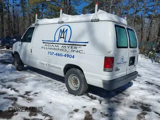 2007 Ford Econoline Cargo Commercial with VIN 1FTNE14WX7DB23318, listed as a IAAI auction lot 41560386 with 209,790 mi miles and . Bid and sale history available at DreamBid. Image 3.