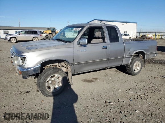1997 Toyota T100 SR5 with VIN JT4UN24D6V0037539, listed as a Copart auction lot 42195245 with 364,681 mi miles and Salvage Title. Bid and sale history available at DreamBid. Image 1.
