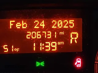 2018 Ram ProMaster Cargo z VIN 3C6TRVDG2JE160937, wystawiony jako IAAI lot #41654742 z przebiegiem 206 731 mil mil oraz . Historia ofert i sprzedaży dostępna na DreamBid. Obrazek 15.