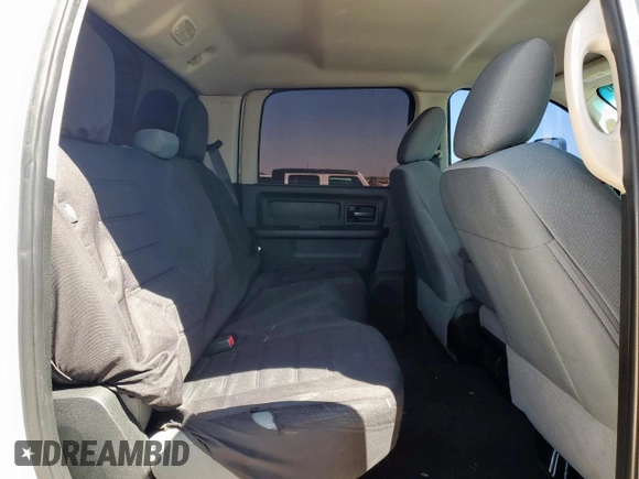 2018 Ram 2500 Tradesman z VIN 3C6UR5CL7JG148368, wystawiony jako Copart lot #57232865 z przebiegiem 225 023 mil mil oraz Czysty tytuł • Clean title. Historia ofert i sprzedaży dostępna na DreamBid. Obrazek 10.