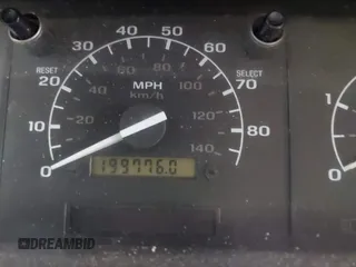 1996 Ford F-350 with VIN 1FTJW35F6TEA21282, listed as a IAAI auction lot 42178727 with 199,776 mi miles and . Bid and sale history available at DreamBid. Image 7.