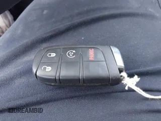 2021 Jeep Renegade Jeepster с VIN ZACNJCAB1MPM80678, выставлен на аукционе IAAI как лот 42528668 с пробегом 43 766 миль миль и . История ставок и продаж доступна на DreamBid. Изображение 11.