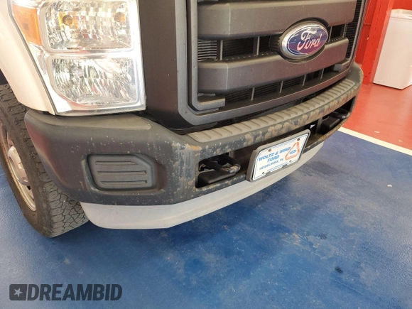 2011 Ford F-250 XL with VIN 1FTBF2B63BEC37432, listed as a IAAI auction lot 42679103 with 136,886 mi miles and . Bid and sale history available at DreamBid. Image 24.