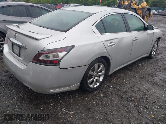 2012 Nissan Maxima SV with VIN 1N4AA5AP6CC867258, listed as a IAAI auction lot 42386985 with Not provided miles and . Bid and sale history available at DreamBid. Image 4.