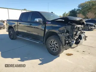 2020 Chevrolet Silverado 1500 LT with VIN 1GCUYDEDXLZ253923, listed as a Copart auction lot 82211904 with 95,574 mi miles and Salvage Title. Bid and sale history available at DreamBid. Image 11.
