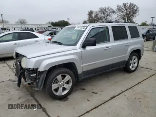 2014 Jeep Patriot High Altitude z VIN 1C4NJPFA3ED553527, wystawiony jako Copart lot #85875424 z przebiegiem 69 546 mil mil oraz Szkoda całkowita • Salvage title. Historia ofert i sprzedaży dostępna na DreamBid. Obrazek 1.
