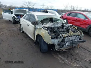 2013 Cadillac XTS with VIN 2G61N5S32D9114767, listed as a IAAI auction lot 41726593 with 70,572 mi miles. Bid and sale history available at carsss.com. Image 1.
