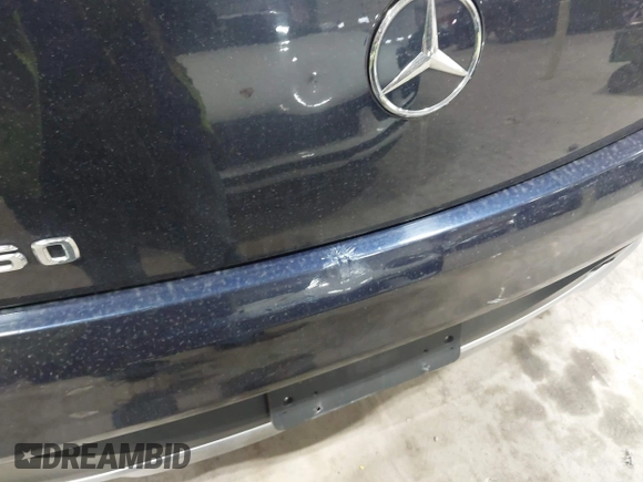 2016 Mercedes-Benz GLE 450 AMG z VIN 4JGED6EB8GA026188, wystawiony jako IAAI lot #42060491 z przebiegiem 73 856 mil mil oraz . Historia ofert i sprzedaży dostępna na DreamBid. Obrazek 17.