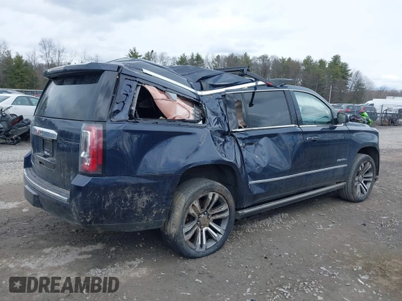 2020 GMC Yukon XL Denali with VIN 1GKS2HKJ3LR177072, listed as a IAAI auction lot 41879461 with 102,971 mi miles. Bid and sale history available at carsss.com. Image 6.