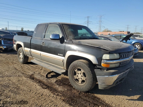 2002 Chevrolet Silverado 1500 LT with VIN 2GCEK19T321317197, listed as a Copart auction lot 85289504 with 209,436 mi miles and Salvage Title. Bid and sale history available at carsss.com. Image 4.