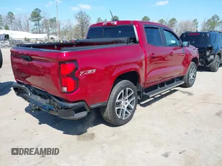 2024 Chevrolet Colorado 4WD Z71 with VIN 1GCPTDEKXR1132844, listed as a IAAI auction lot 41902583 with 11,293 mi miles. Bid and sale history available at carsss.com. Image 4.