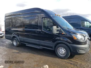 2022 Ford Transit with VIN 1FTBF4W84NKA16967, listed as a Copart auction lot 44143975 with 53,887 mi miles and Non Repairable. Bid and sale history available at DreamBid. Image 4.