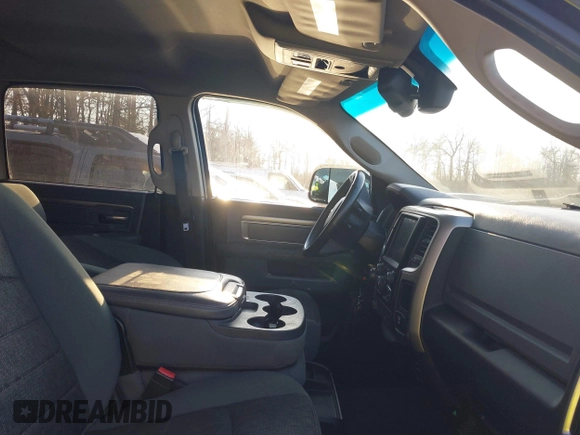 2015 Ram 1500 Big Horn with VIN 1C6RR7TM7FS569176, listed as a IAAI auction lot 41474950 with 220,742 mi miles and . Bid and sale history available at DreamBid. Image 5.