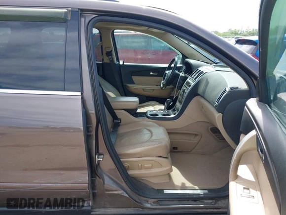 2012 GMC Acadia SLT2 with VIN 1GKKRSED4CJ298058, listed as a IAAI auction lot 42320784 with 191,103 mi miles and . Bid and sale history available at DreamBid. Image 5.