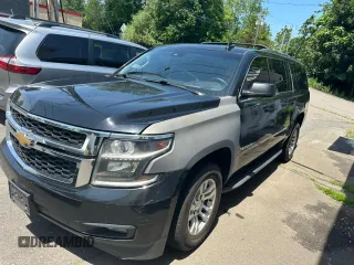 2016 Chevrolet Suburban LT with VIN 1GNSKHKC7GR468264, listed as a Copart auction lot 62231305 with 332,109 mi miles and Clean title. Bid and sale history available at DreamBid. Image 1.