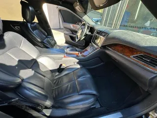 2017 Lincoln Continental Livery with VIN 1LN6L9UK9H5617828, listed as a Copart auction lot 42710185 with 236,983 mi miles and Clean title. Bid and sale history available at DreamBid. Image 5.