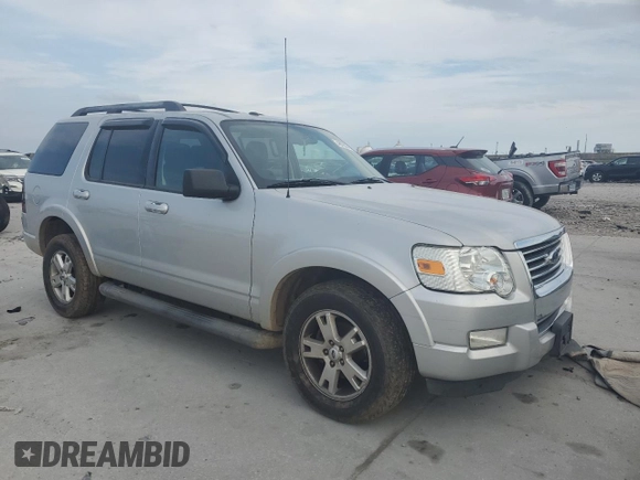2010 Ford Explorer XLT with VIN 1FMEU6DE5AUA17899, listed as a Copart auction lot 46700275 with 117,460 mi miles and Salvage title. Bid and sale history available at DreamBid. Image 4.