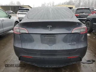 2021 Tesla Model Y Long Range with VIN 5YJYGDEE6MF233771, listed as a Copart auction lot 84473294 with 0 mi miles and Salvage Title. Bid and sale history available at carsss.com. Image 6.