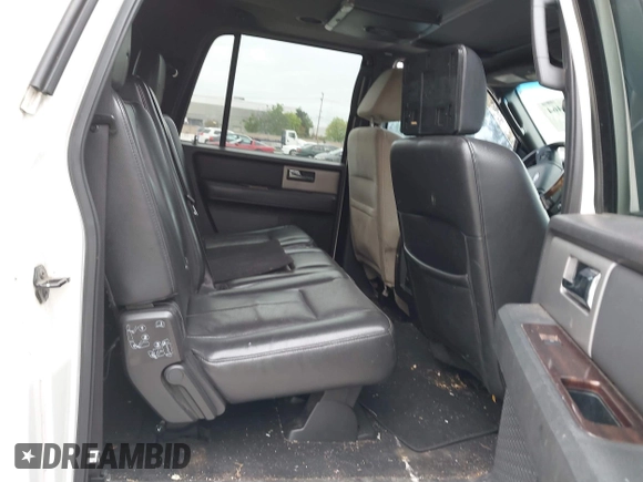 2007 Ford Expedition EL Limited with VIN 1FMFK19557LA45254, listed as a IAAI auction lot 42090464 with 214,144 mi miles. Bid and sale history available at carsss.com. Image 8.