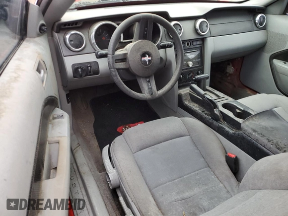 2009 Ford Mustang with VIN 1ZVHT80NX95135438, listed as a Copart auction lot 58694035 with 261,109 mi miles and Clean title. Bid and sale history available at DreamBid. Image 8.
