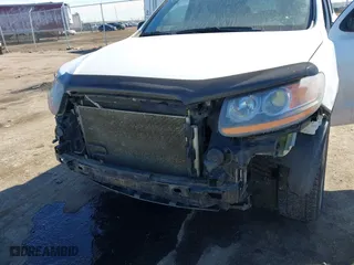 2011 Hyundai Santa Fe GLS with VIN 5XYZGDAB0BG019462, listed as a IAAI auction lot 41664911 with 177,163 mi miles. Bid and sale history available at carsss.com. Image 6.