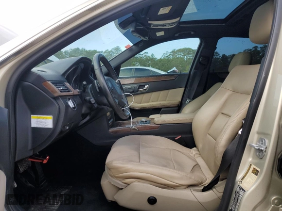 2011 Mercedes-Benz E 350 Luxury with VIN WDDHF8HB8BA366247, listed as a Copart auction lot 85240684 with 152,677 mi miles and Salvage title. Bid and sale history available at DreamBid. Image 7.