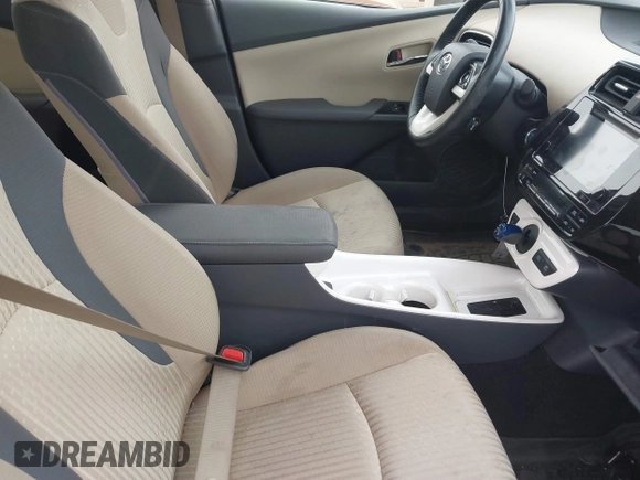 2016 Toyota Prius Four with VIN JTDKARFU2G3526613, listed as a IAAI auction lot 41742117 with 162,214 mi miles. Bid and sale history available at carsss.com. Image 5.