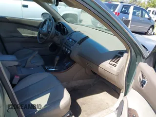 2006 Nissan Altima S z VIN 1N4AL11D56N418834, wystawiony jako IAAI lot #42218127 z przebiegiem 152 071 mil mil oraz . Historia ofert i sprzedaży dostępna na DreamBid. Obrazek 5.