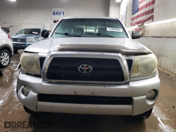 2008 Toyota Tacoma z VIN 5TELU42N88Z501389, wystawiony jako Copart lot #41809965 z przebiegiem 134 500 mil mil oraz Szkoda całkowita • Salvage title. Historia ofert i sprzedaży dostępna na DreamBid. Obrazek 5.