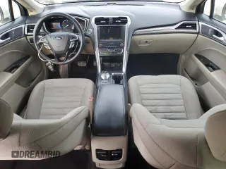 2019 Ford Fusion SE with VIN 3FA6P0HD4KR200742, listed as a Copart auction lot 49302755 with 87,166 mi miles and Salvage Title. Bid and sale history available at DreamBid. Image 8.