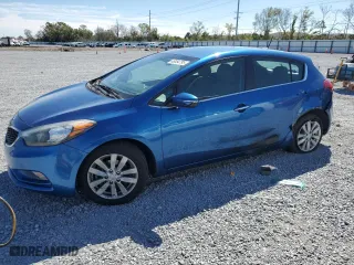 2015 Kia Forte 5-Door EX with VIN KNAFX5A88F5359032, listed as a Copart auction lot 48054795 with 98,662 mi miles and Salvage Title. Bid and sale history available at carsss.com. Image 1.